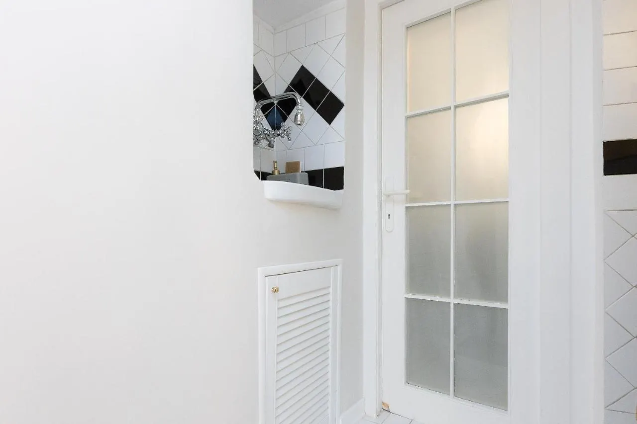 מלון רומא Tiny Studio Piazza Del Popolo 0*,  איטליה